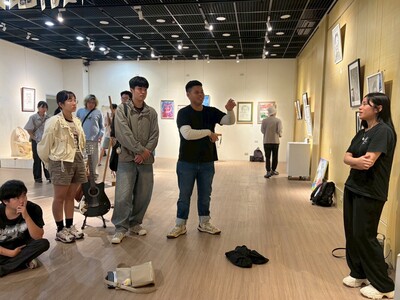 LINE_ALBUM_媒材表現技法期末展_260616_18