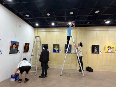 油畫進階-佈展1
