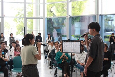 系展開幕表演1