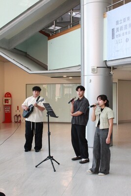 系展開幕表演者2