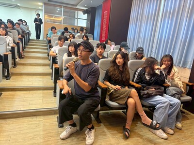 LINE_ALBUM_20260413胡朝聖老師｜藝術市場脈動的探索｜2026研討會_260415_31