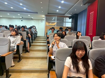 LINE_ALBUM_20260413胡朝聖老師｜藝術市場脈動的探索｜2026研討會_260415_26