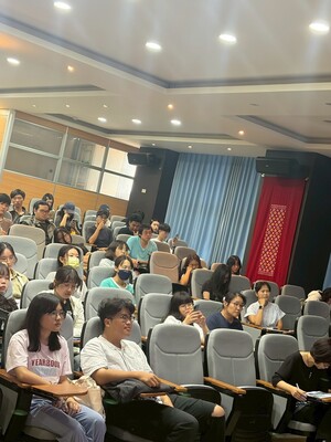 LINE_ALBUM_20260413胡朝聖老師｜藝術市場脈動的探索｜2026研討會_260415_39