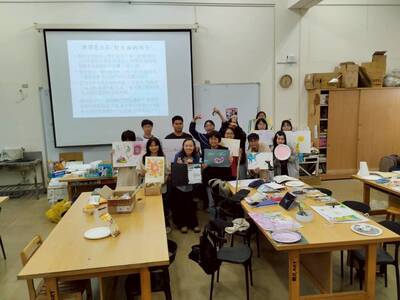 LINE_ALBUM_江芊玥老師工作坊_260412_4