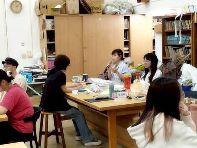 LINE_ALBUM_江芊玥老師工作坊_260412_59