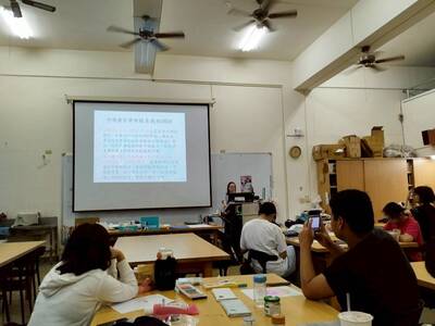 LINE_ALBUM_江芊玥老師工作坊_260412_87