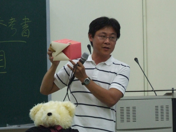 侯方揚老師個人照